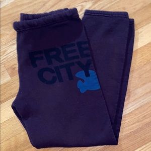 FREECITY Sweatpants